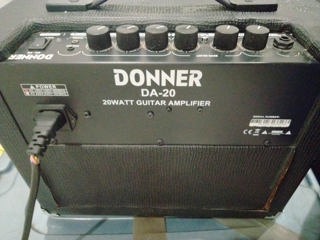 Donner DA-20 20 Watt Guitar Amplifier - photo 2