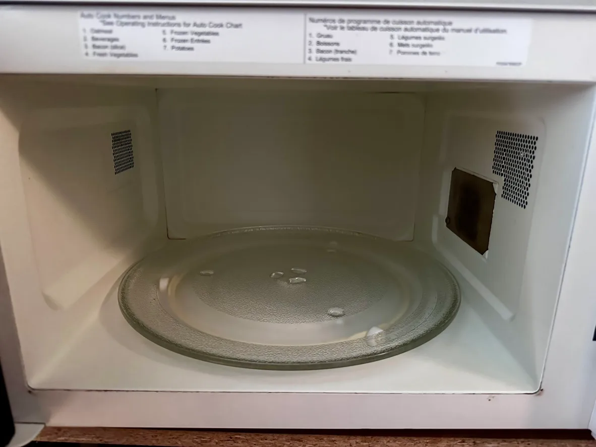 Panasonic Microwave 1200 watt image indicator(3)