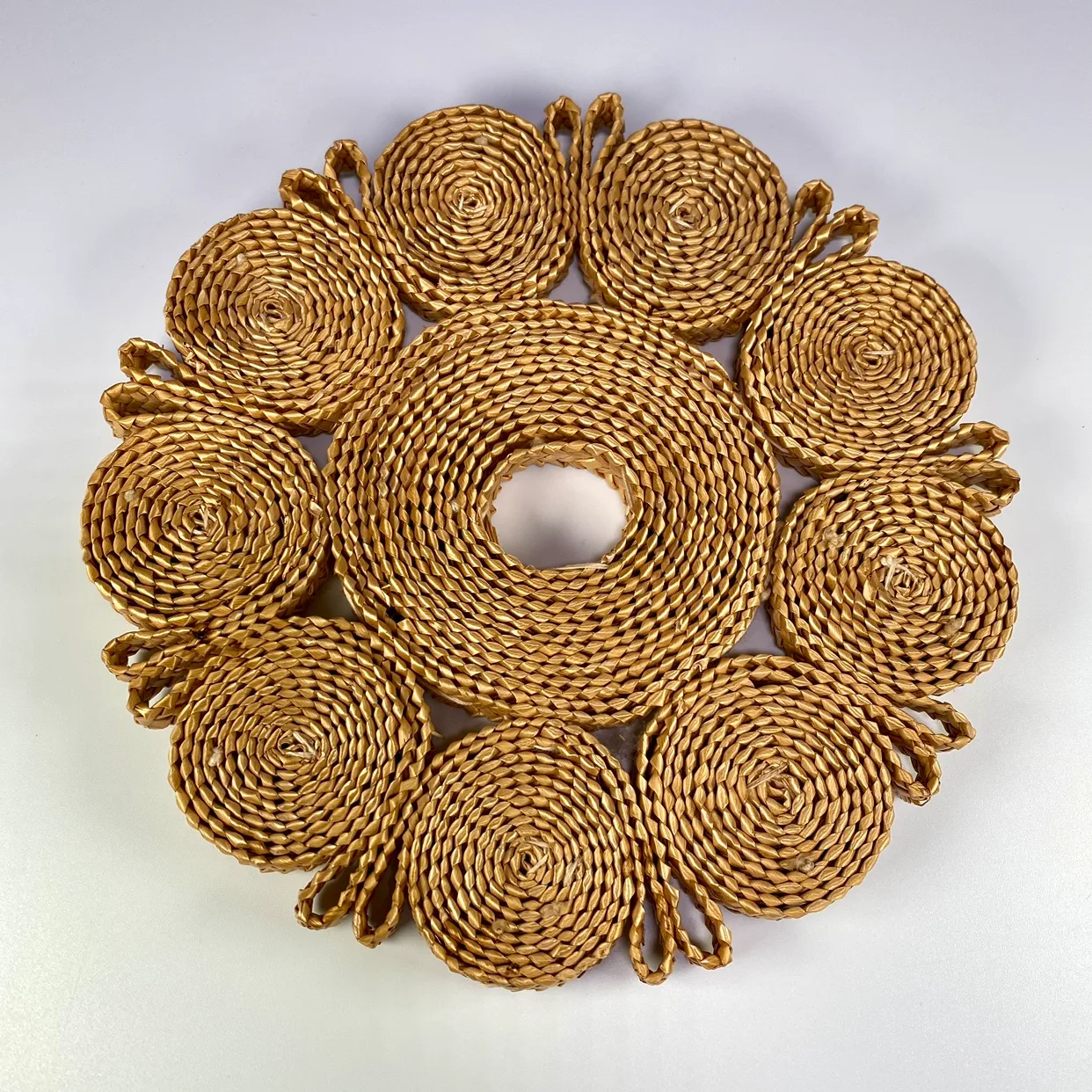 2x Vintage Raffia Trivets image indicator(2)