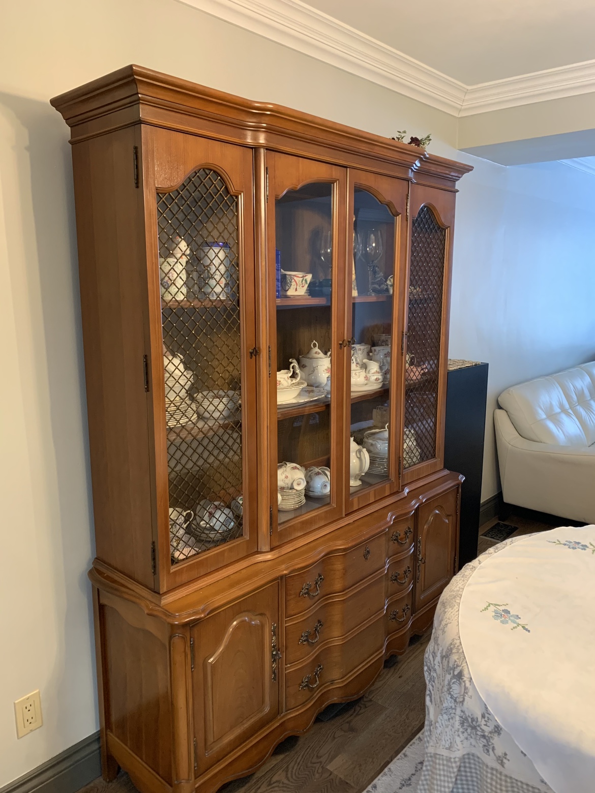 Vintage China Cabinet - photo 2