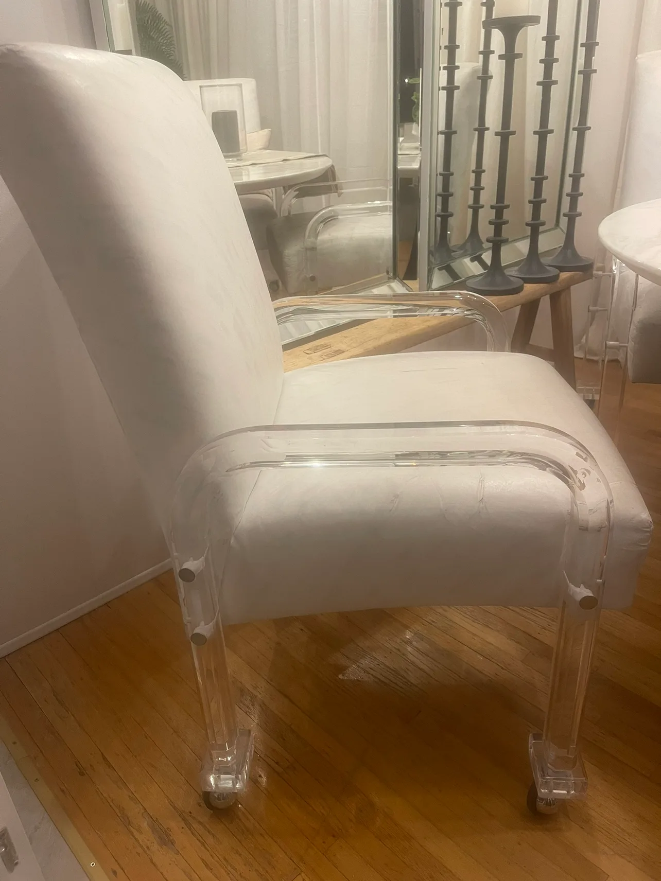 Chairs Lucite🧡 thumbnail