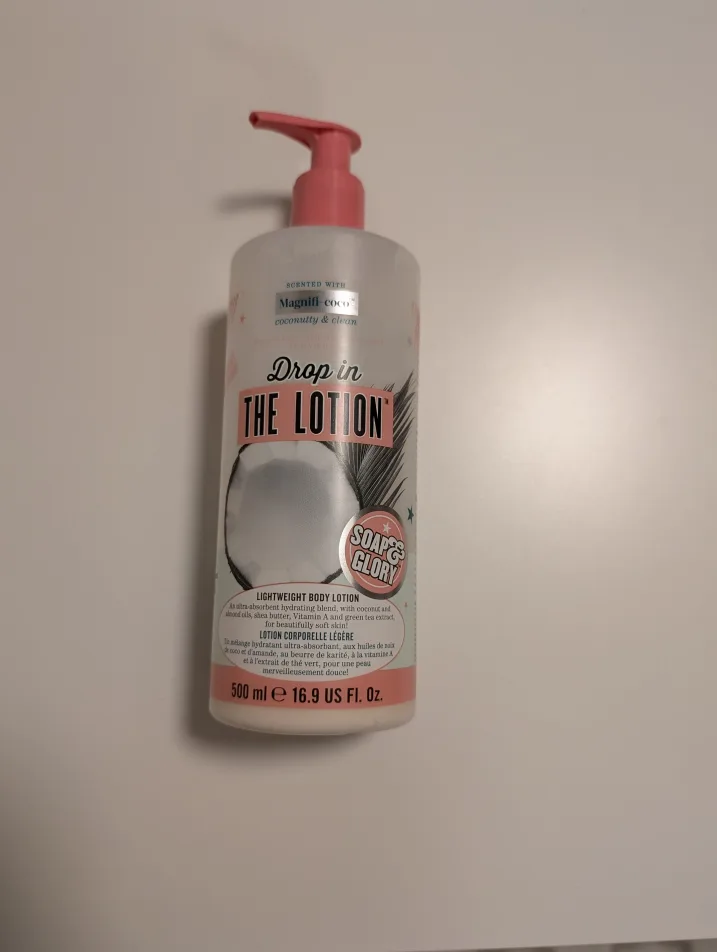 Soap & Glory Drop in the Coconut Lotion thumbnail