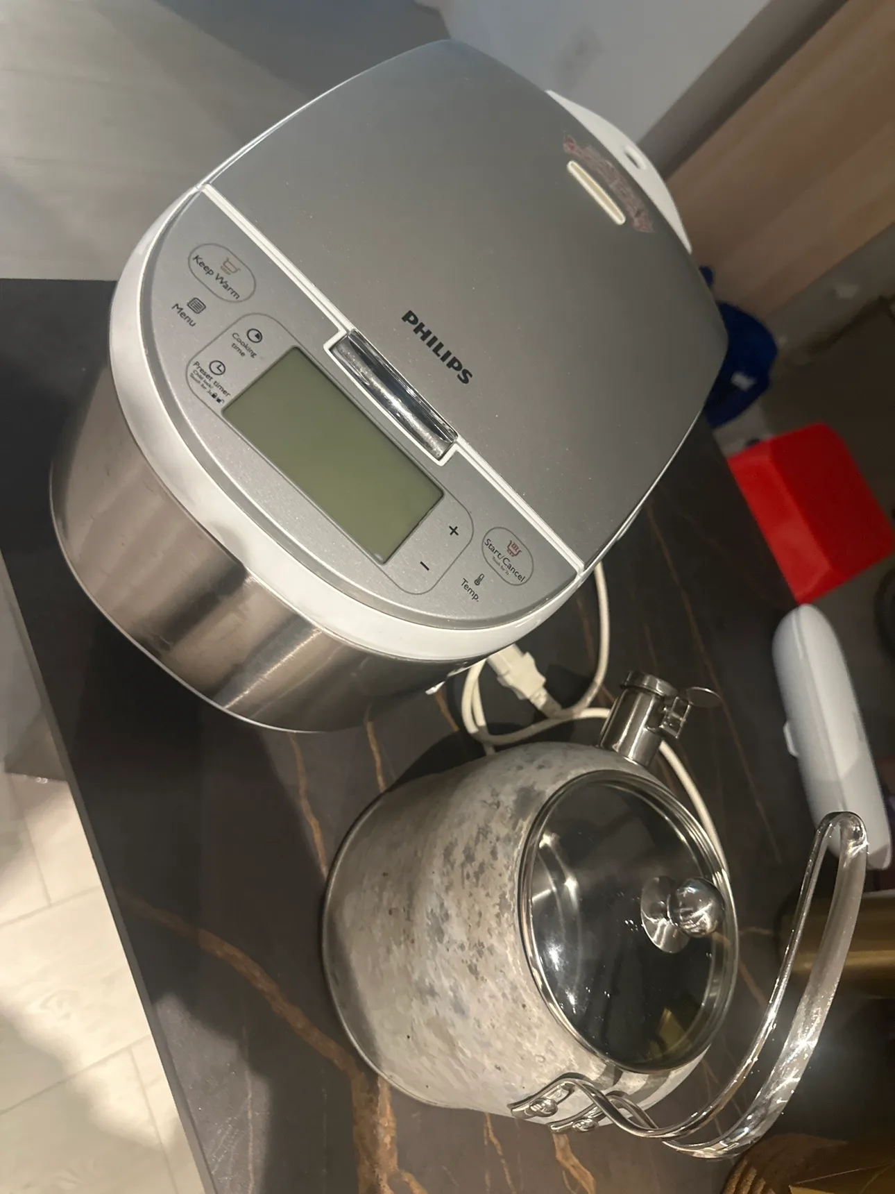 Philips Rice Cooker and Kettle thumbnail