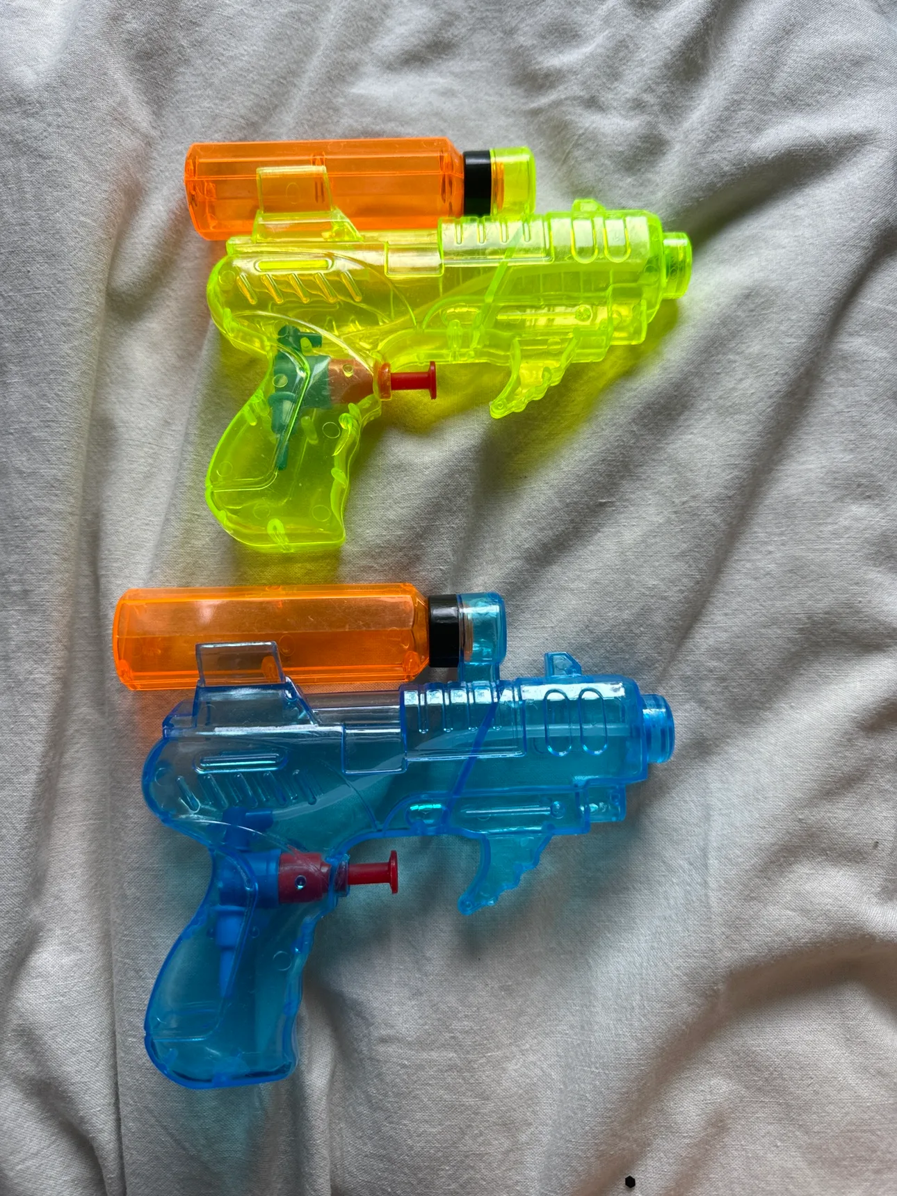 Two Water Guns thumbnail