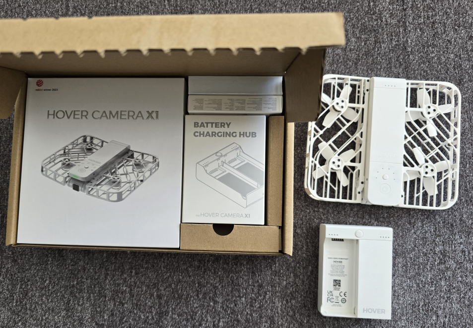 (95% New) HOVERAir X1 selfie drone (white color)