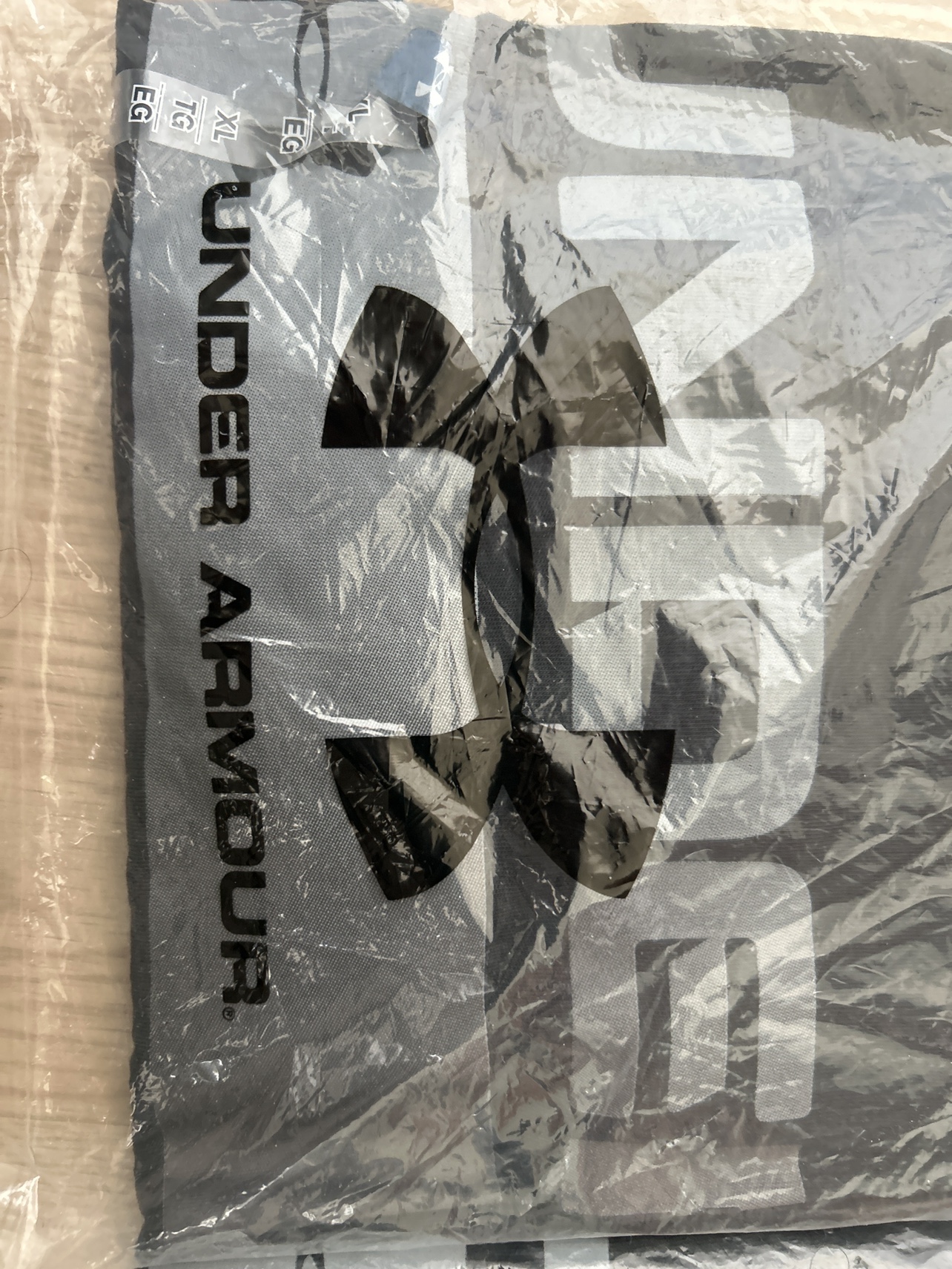 Under Armour Black T-Shirt Size XL - photo 4