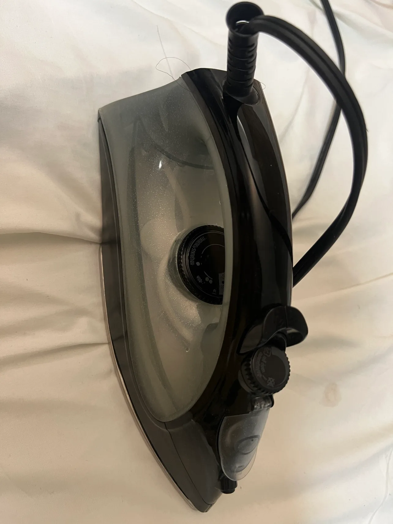 Proctor Silex Iron ( MOVING OUT SALE) thumbnail