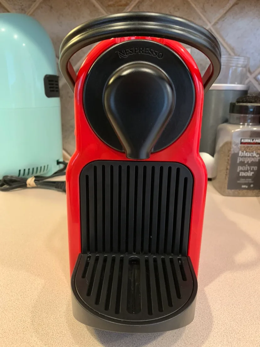 Nespresso Inissa Espresso Machine + Milk Frother thumbnail