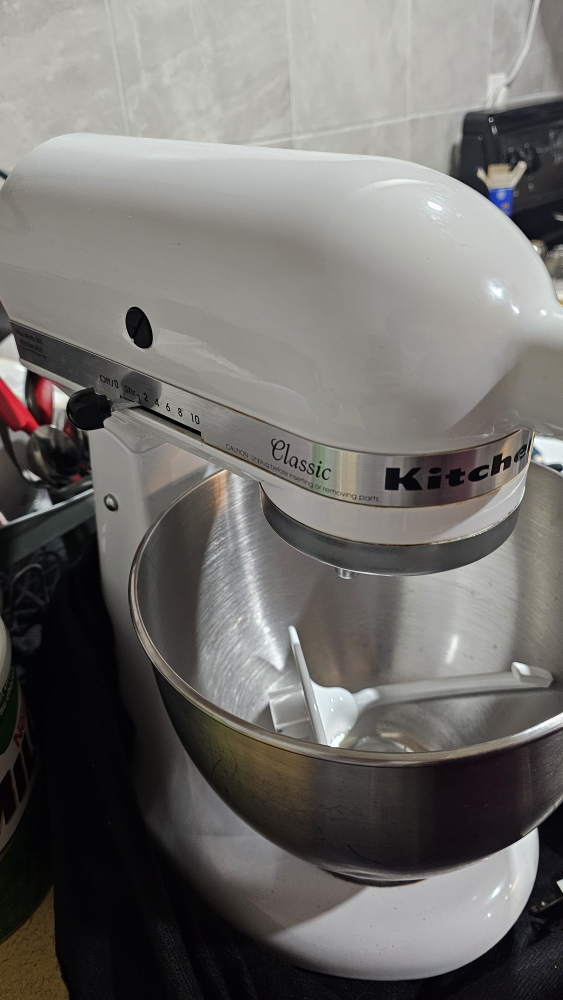 KitchenAid Stand Mixer - photo 3