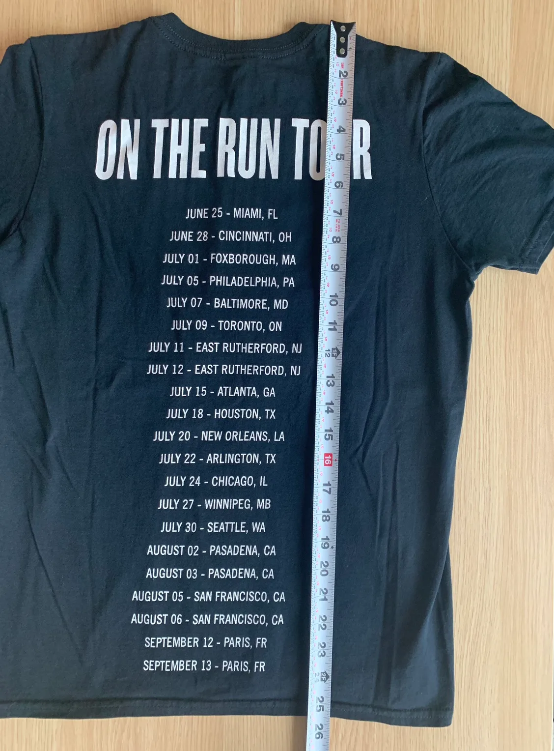2014 Beyonce On The Run Tour T-Shirt image indicator(9)