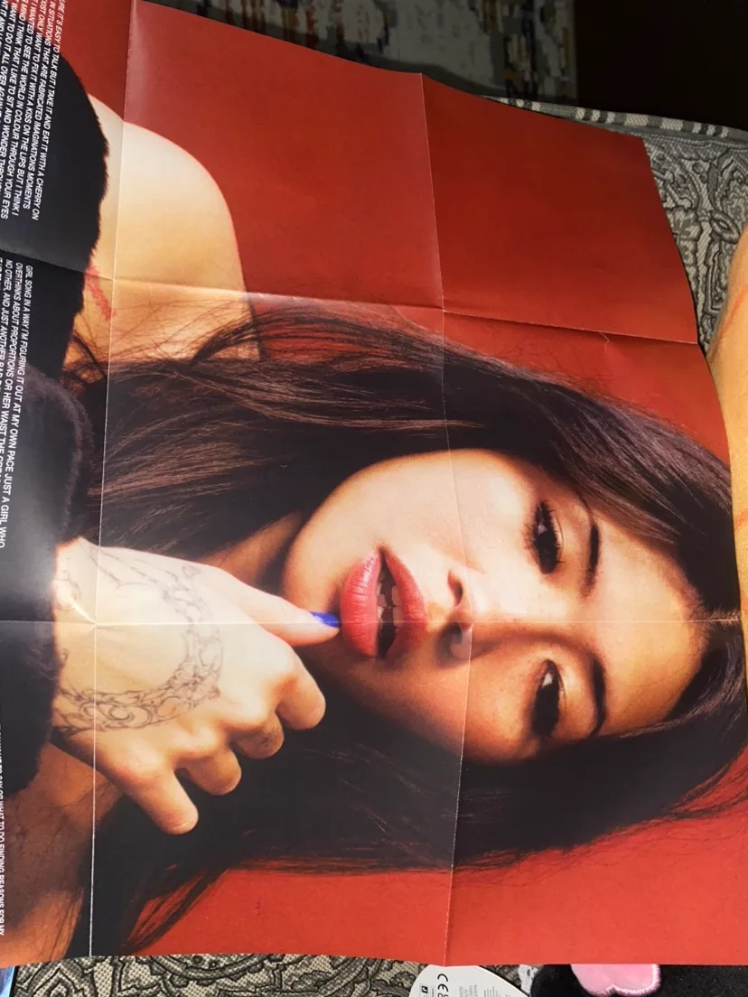 beabadoobee CD image indicator(7)