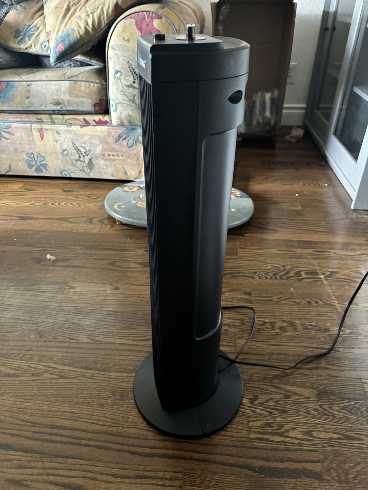 3 speed for living tower fan - moving sale - photo 2