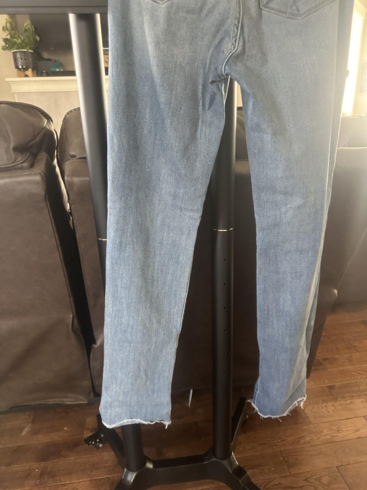 Judy Blue Distressed Jeans - photo 2
