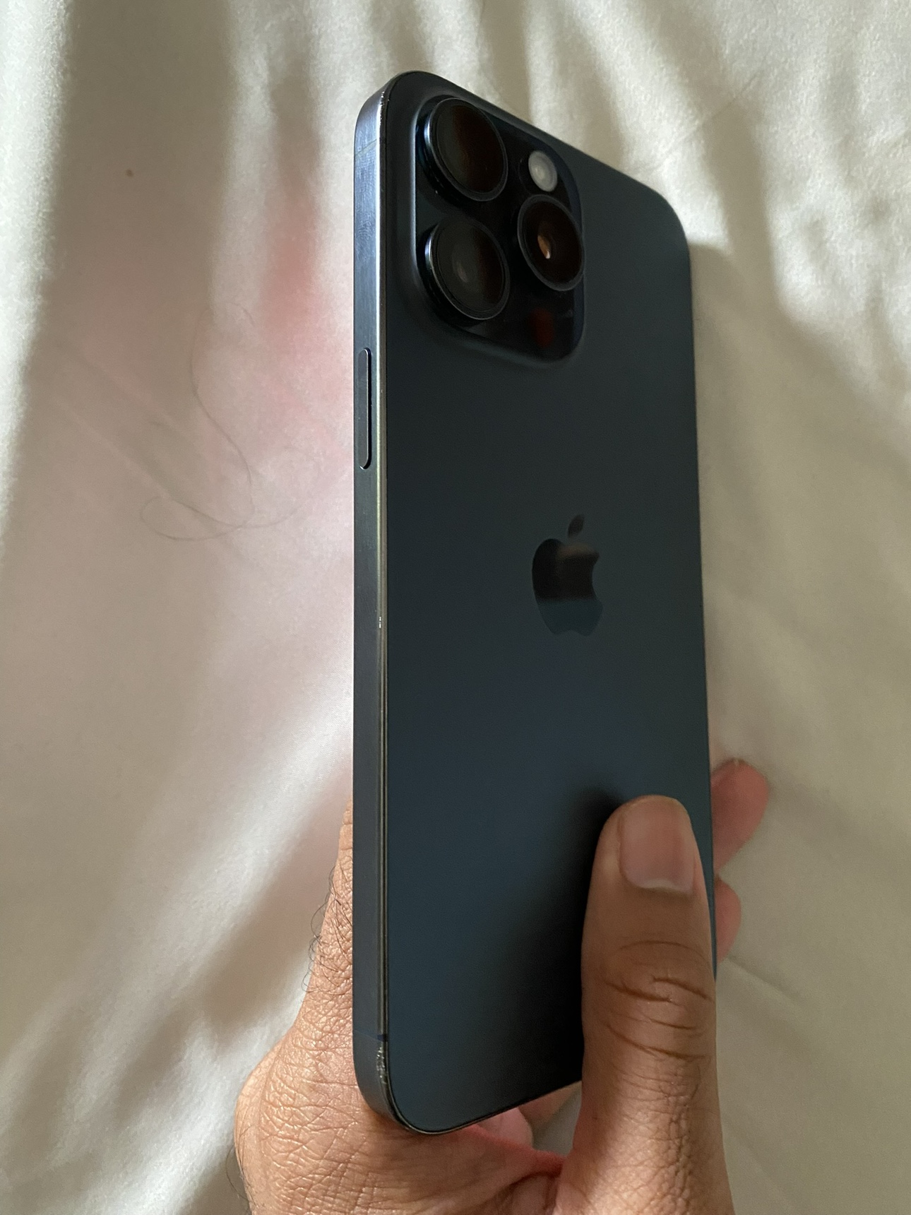 iPhone 15 Pro Max - 512GB - photo 2