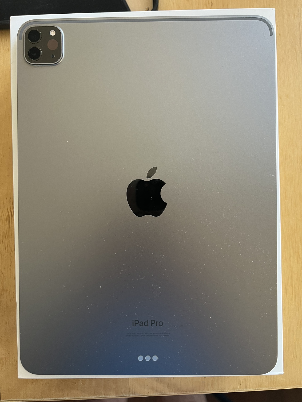 iPad Pro 11" WIFI 128g like new - photo 2