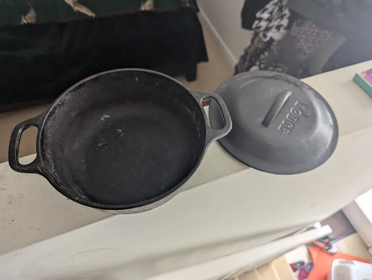 Clothes, Makeup, shoes-DM for prices image indicator(5)