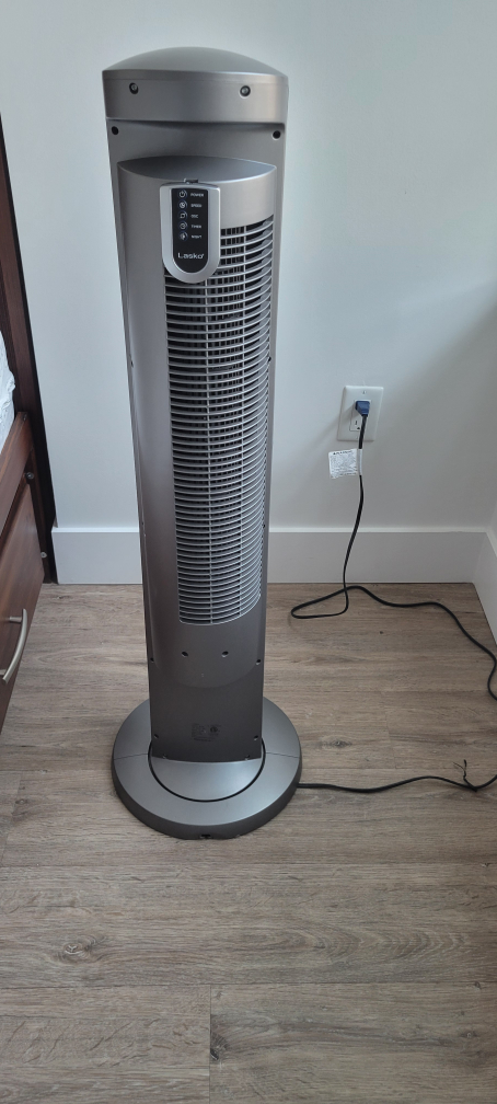 Lasko Tower Fan - photo 2