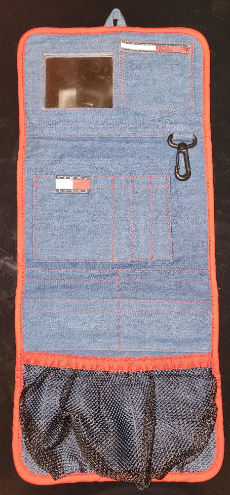 Tommy Hilfiger Denim Travel Case image indicator(2)