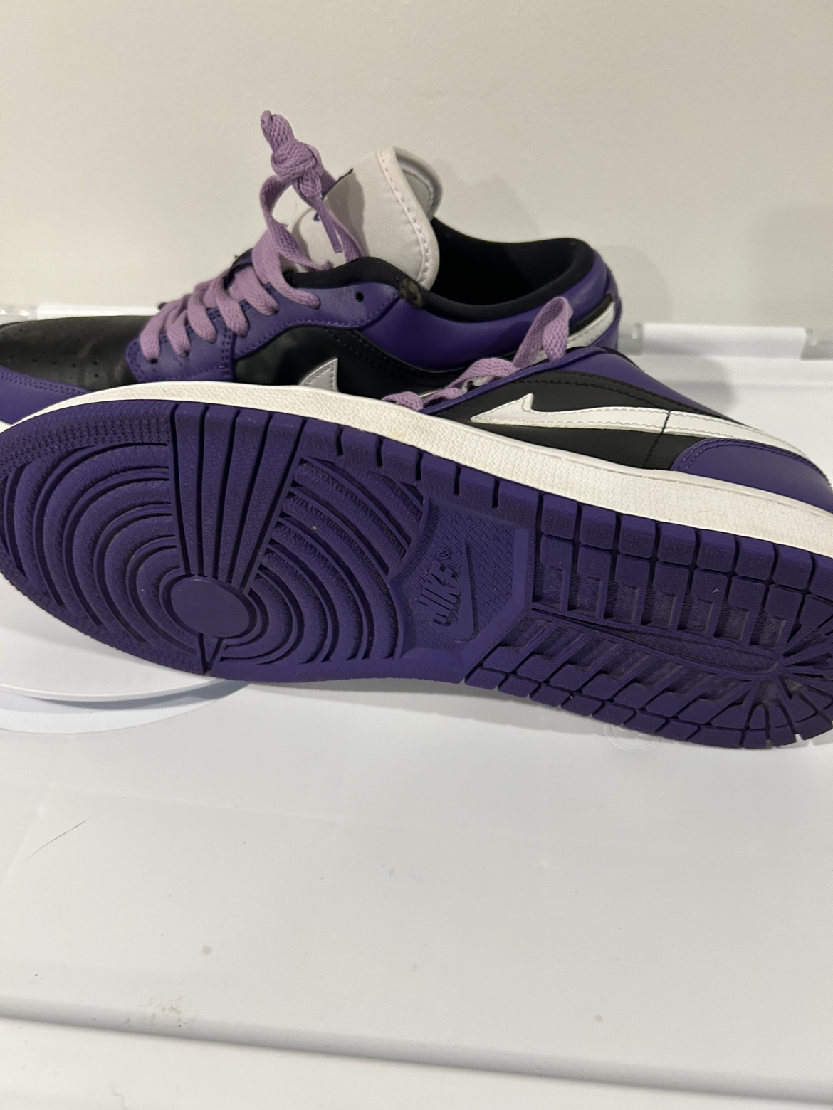 Air Jordan 1 Low - photo 4