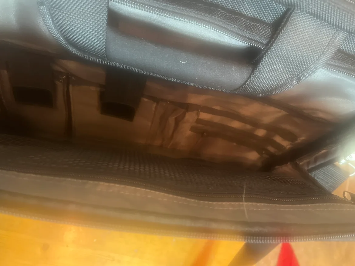 Dell Laptop Bag image indicator(2)