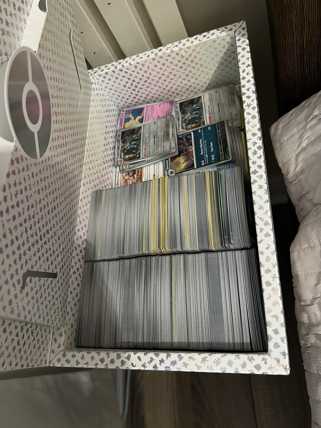Pokemon Bulk - 1500+ cards ($40 if picked up today!)