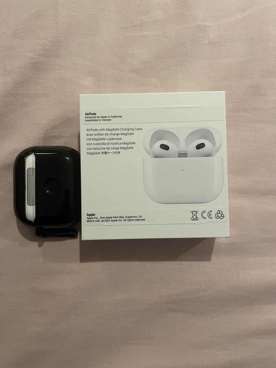 AirPods (3rd generation) with MagSafe Charging Case - photo 5