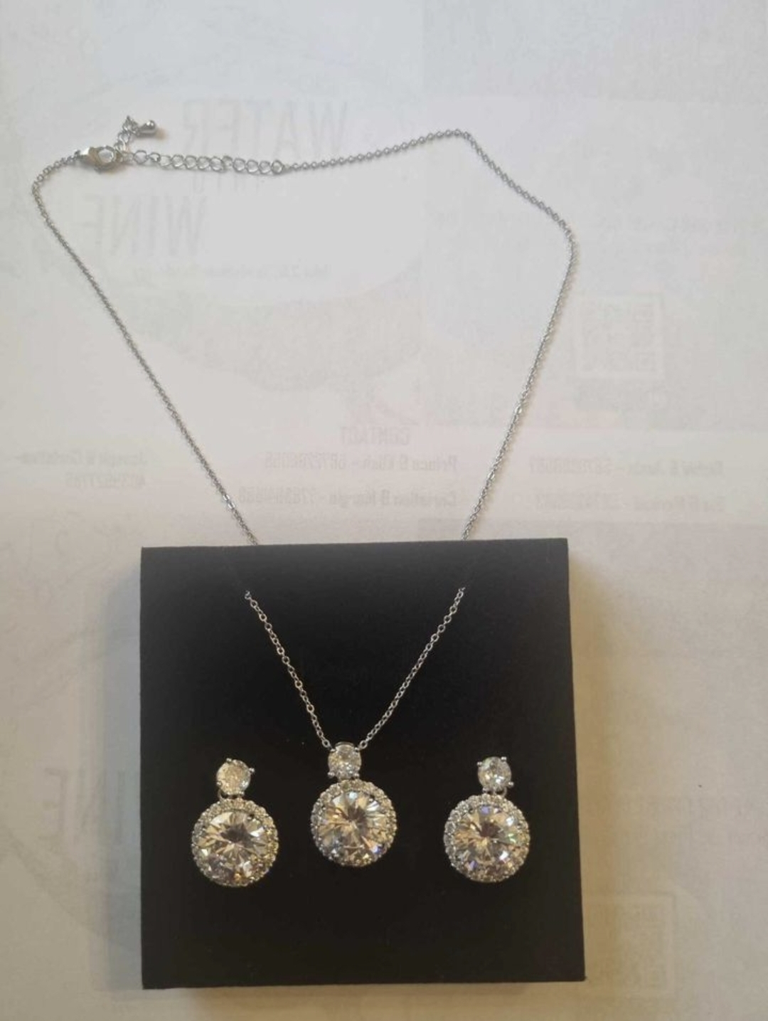 14 Karat  Necklace and Dangle Earrings Set - photo 3