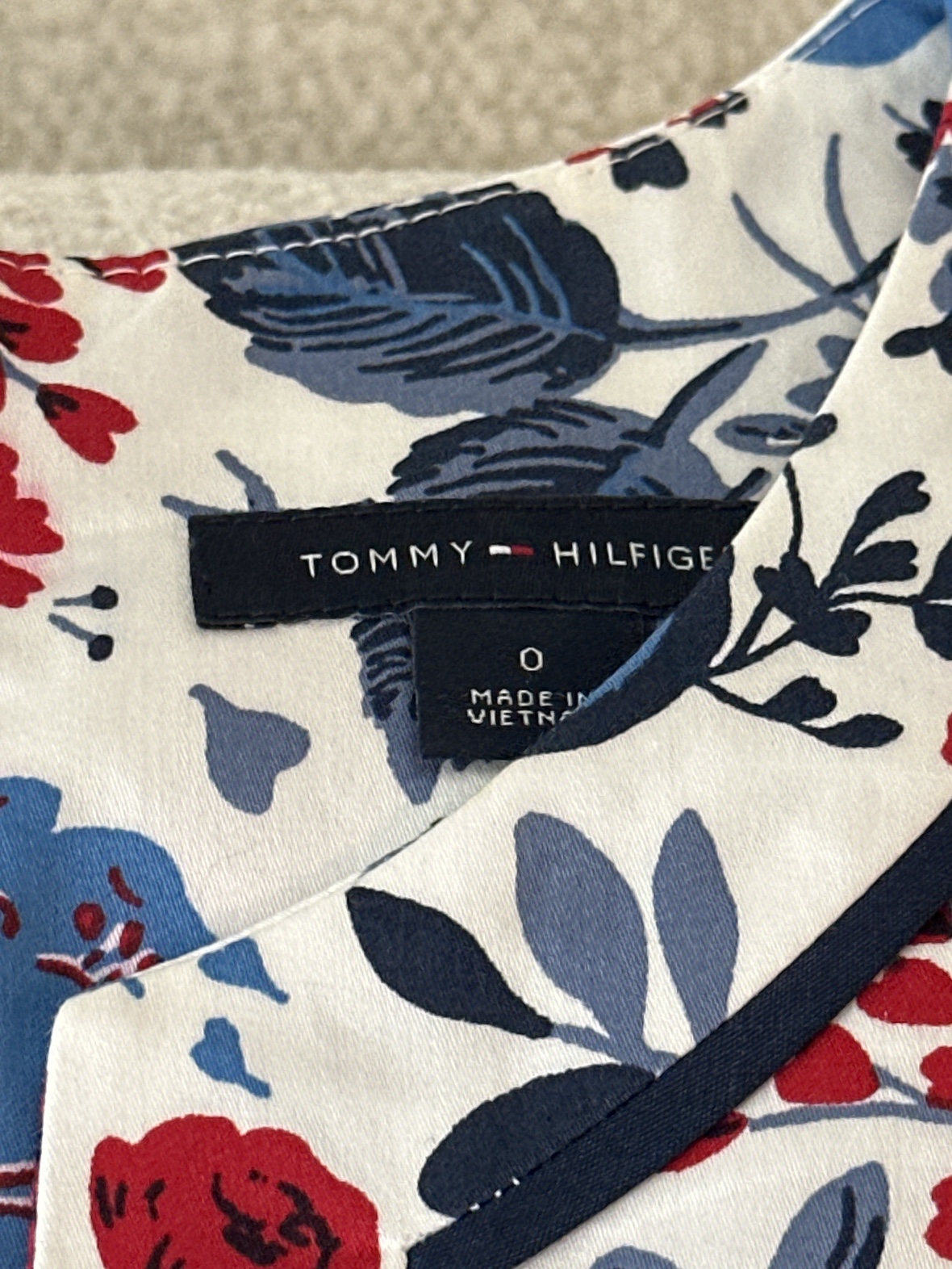 Tommy Hilfiger Dresses (2) - photo 2