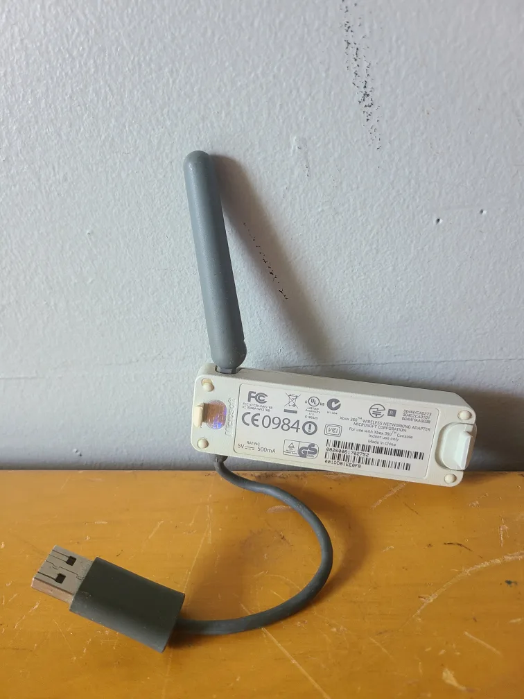Microsoft Xbox 360 Wireless Networking Adapter Video Game System image indicator(3)
