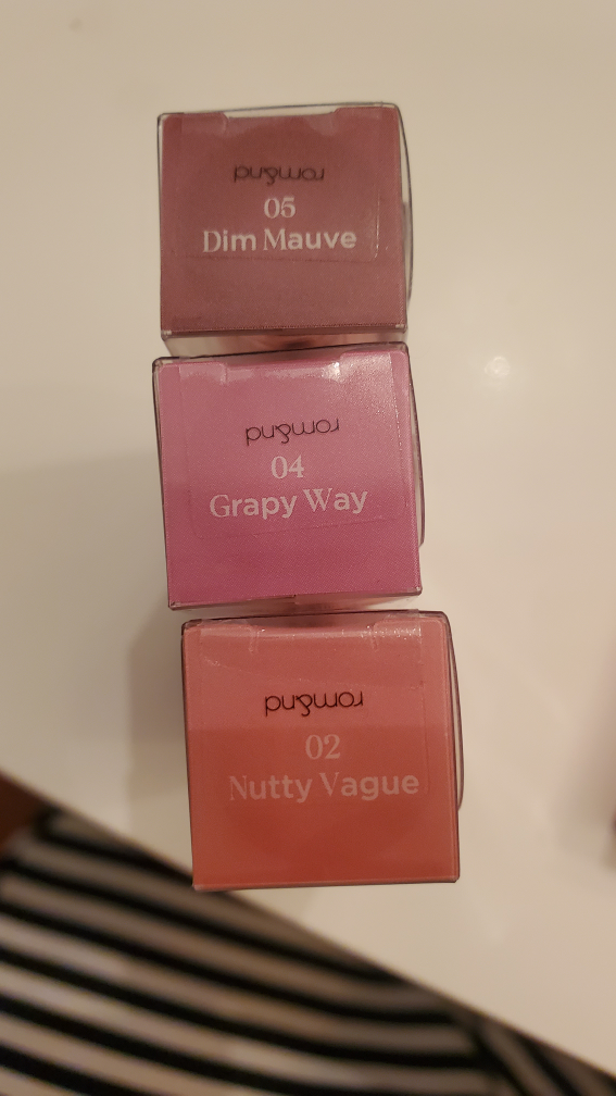 Lip products of Romand - photo 2