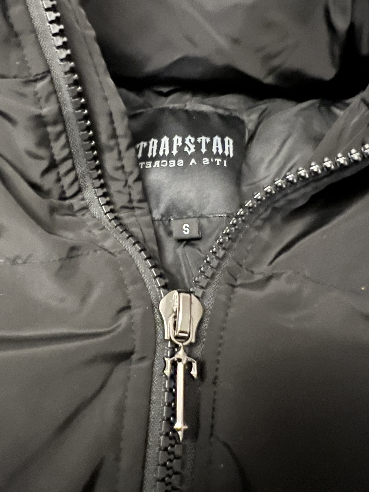 Trapstar Puffer Jacket Size Small - photo 2