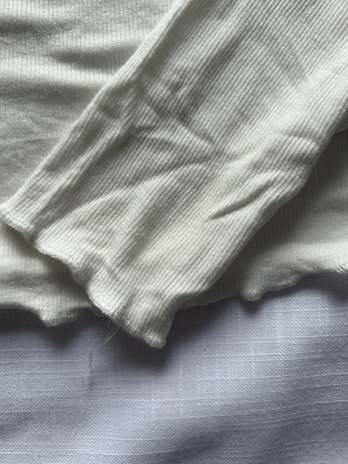 White Turtleneck Tee image indicator(4)