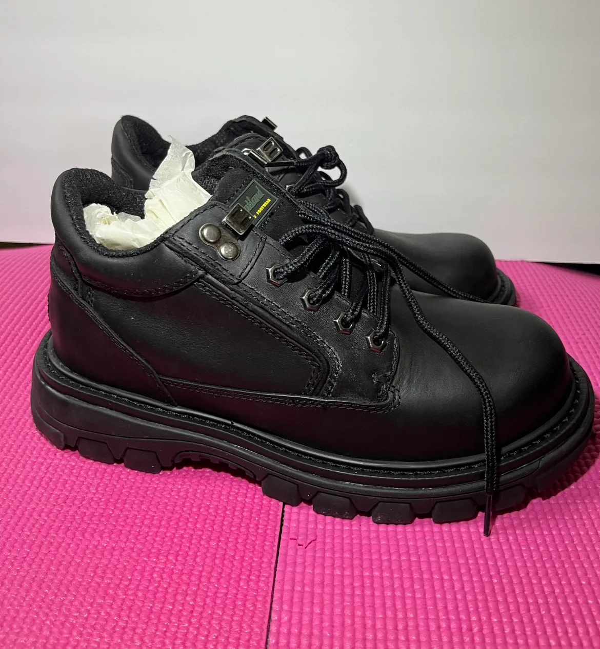 *New* Men’s Size 8 Black Leather Upper Hiking or Work Boots image indicator(4)