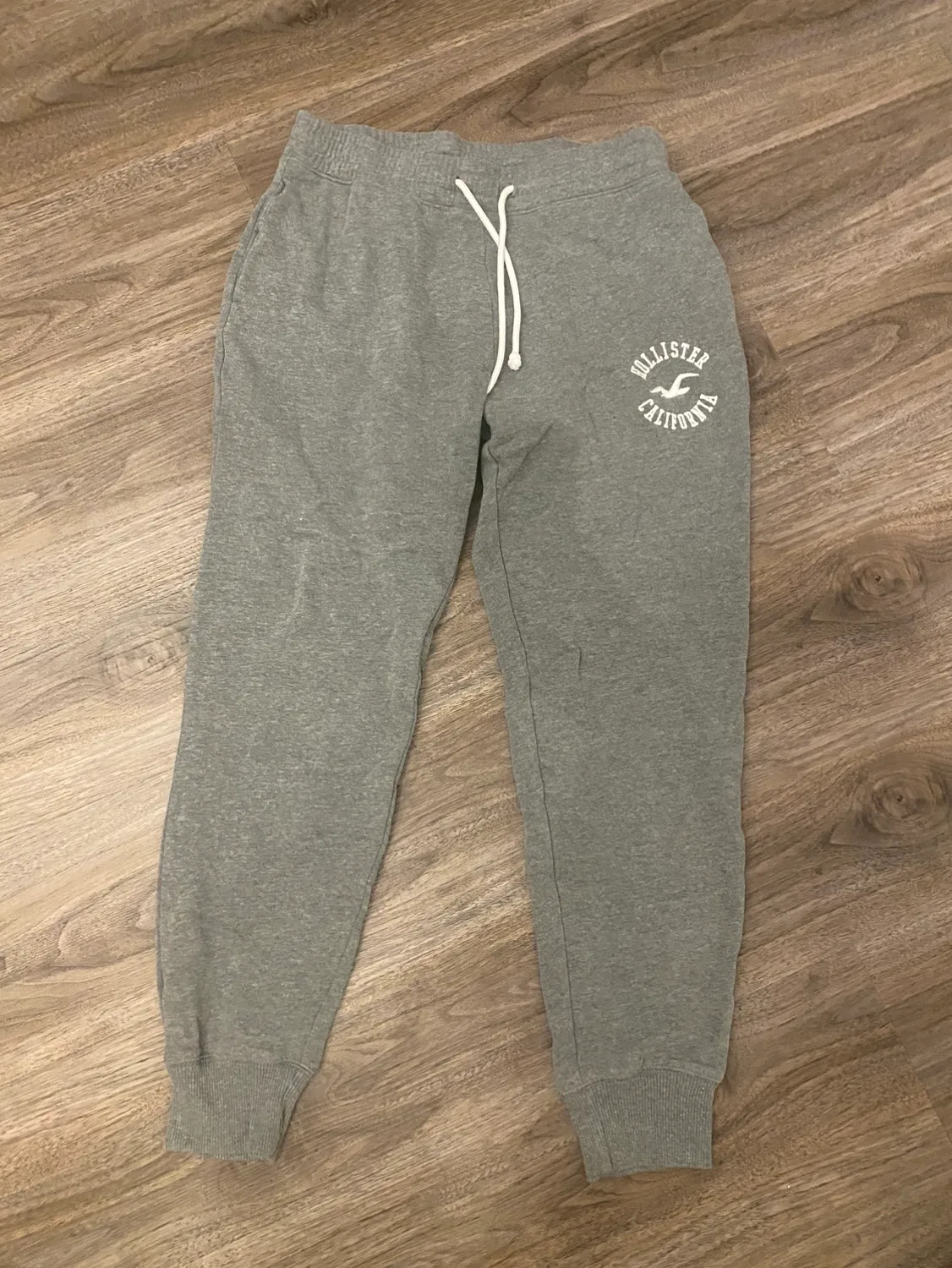 Hollister pants women thumbnail