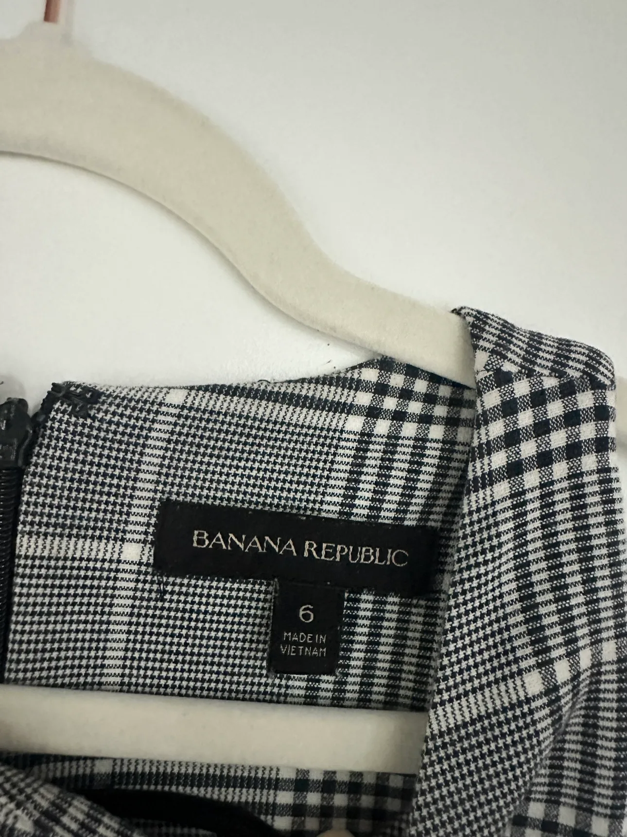 Banana Republic Plaid Dress Size 6 image indicator(3)