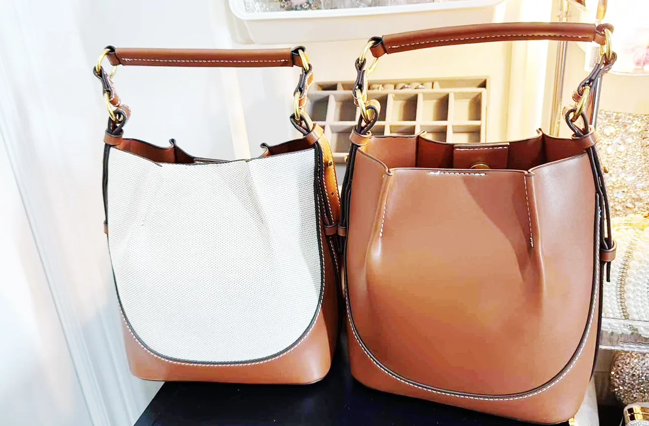 Brown Leather Bucket Bag image indicator(3)