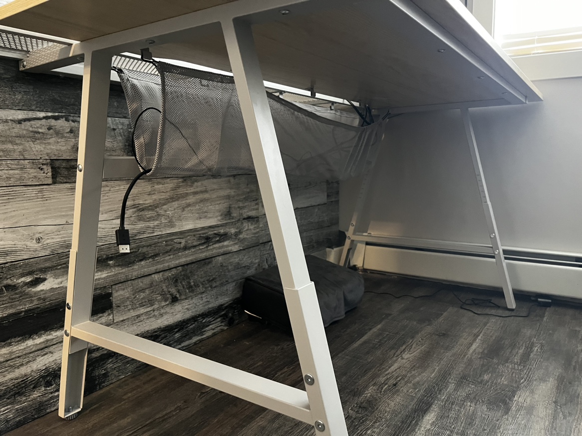 IKEA gaming desk - photo 3