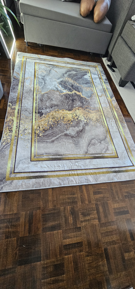 Gold and Marble Area Rug  3'8"×5'11" - photo 3