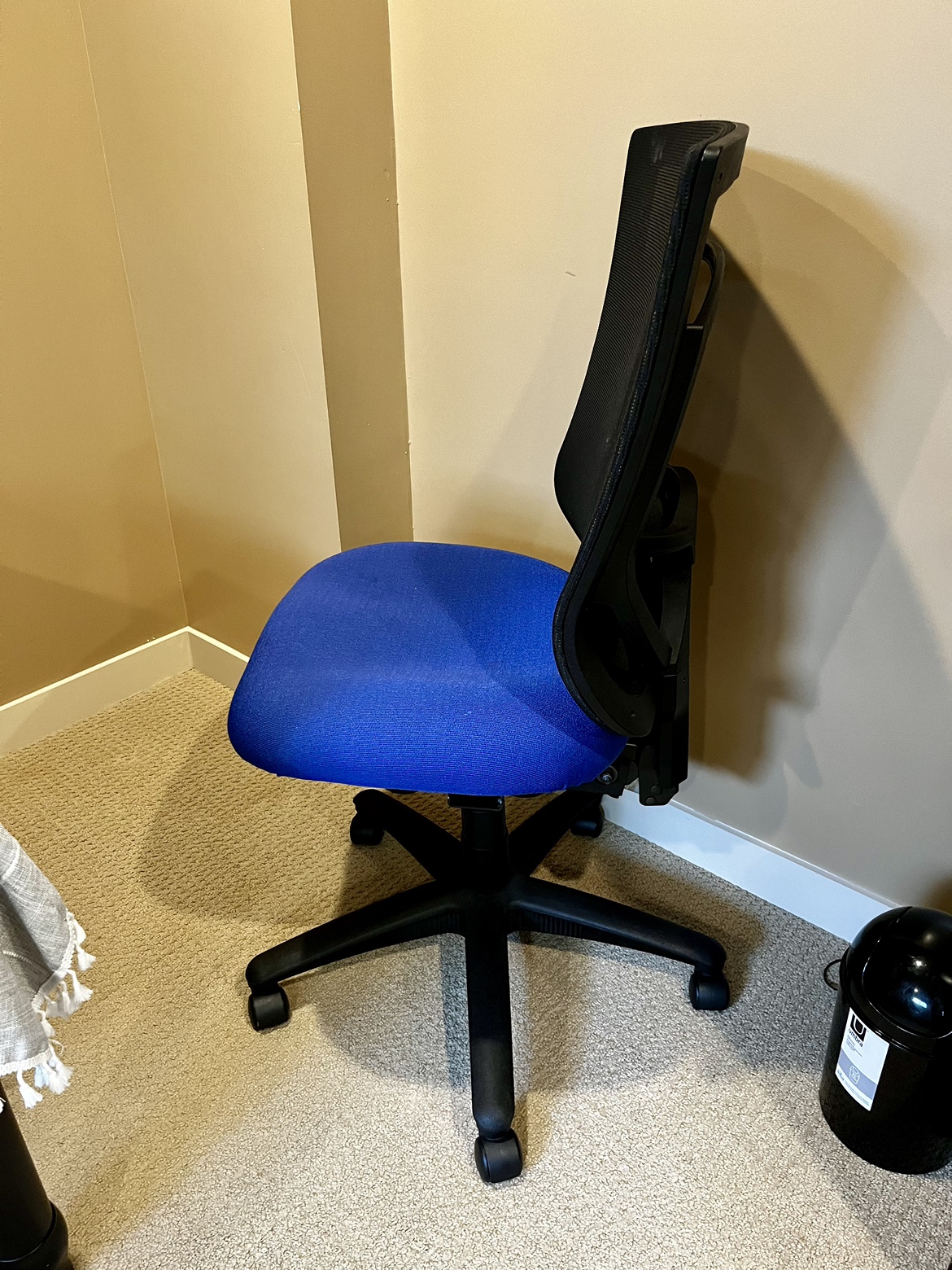 Office Chair - photo 3