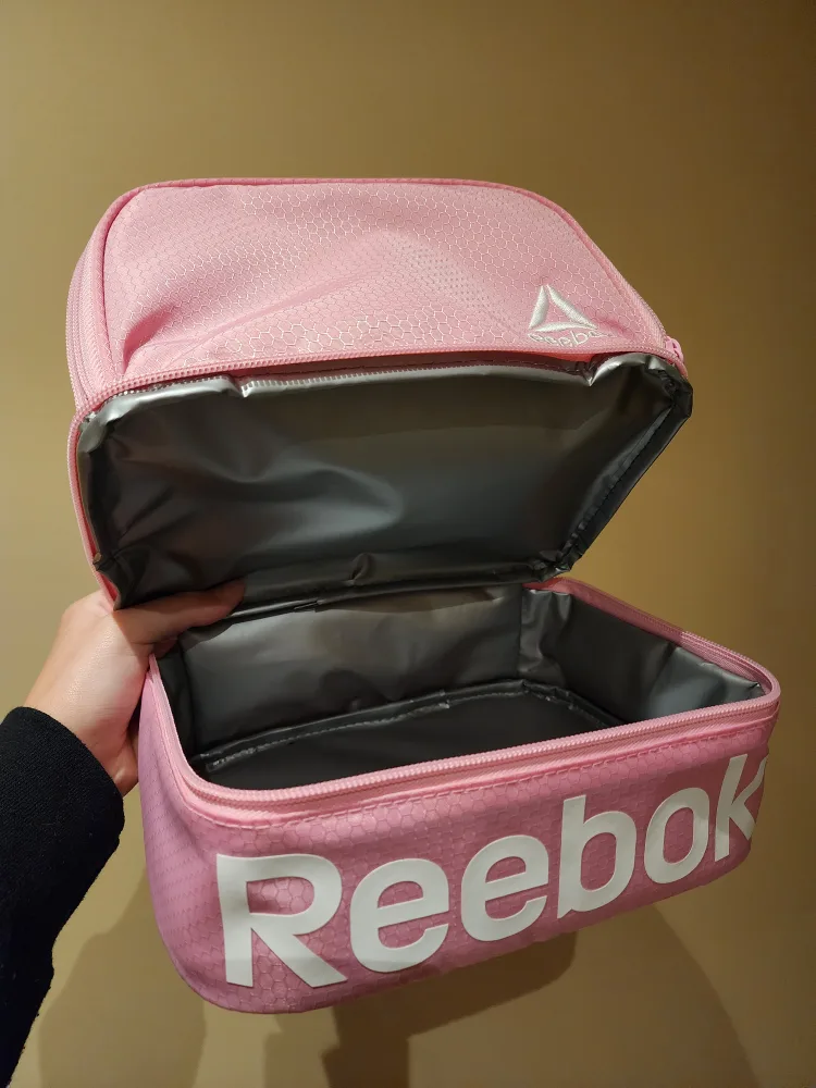 New Reebok Lunchbag image indicator(3)