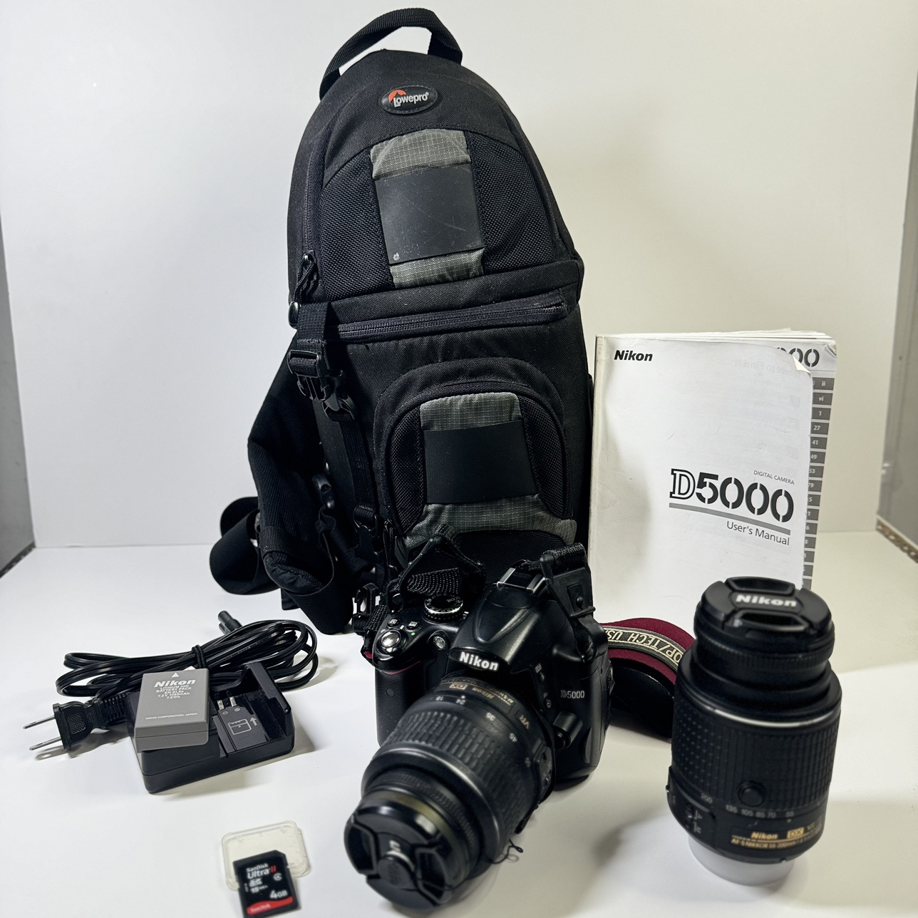 Nikon D5000 DSLR Camera two lens with Accessories