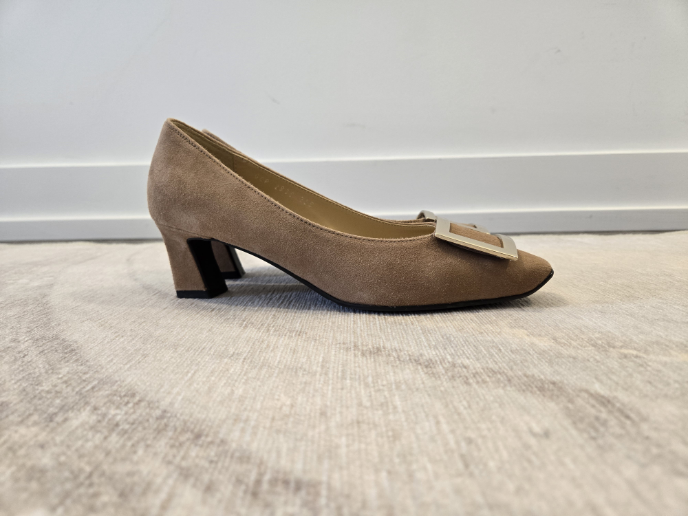 Suede Block Heel Pumps size 6 - photo 2