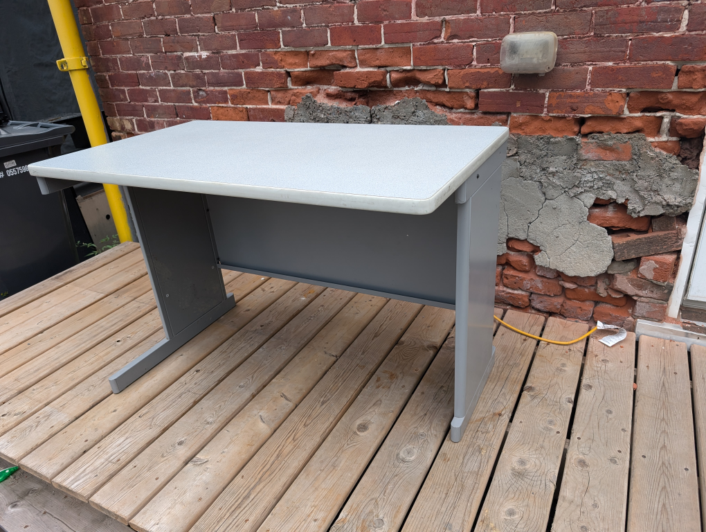 Small Desk - photo 2