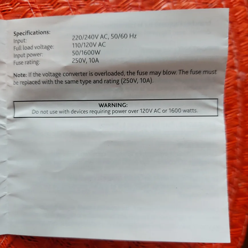 Air Canada Dual Wattage Adapter Plug Kit - NEW image indicator(5)