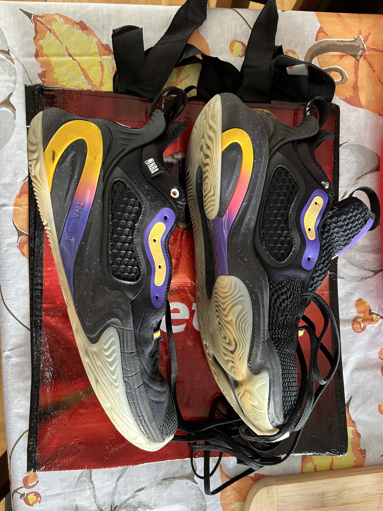 Tarmak Los Angeles Lakers Basketball Shoes - photo 3