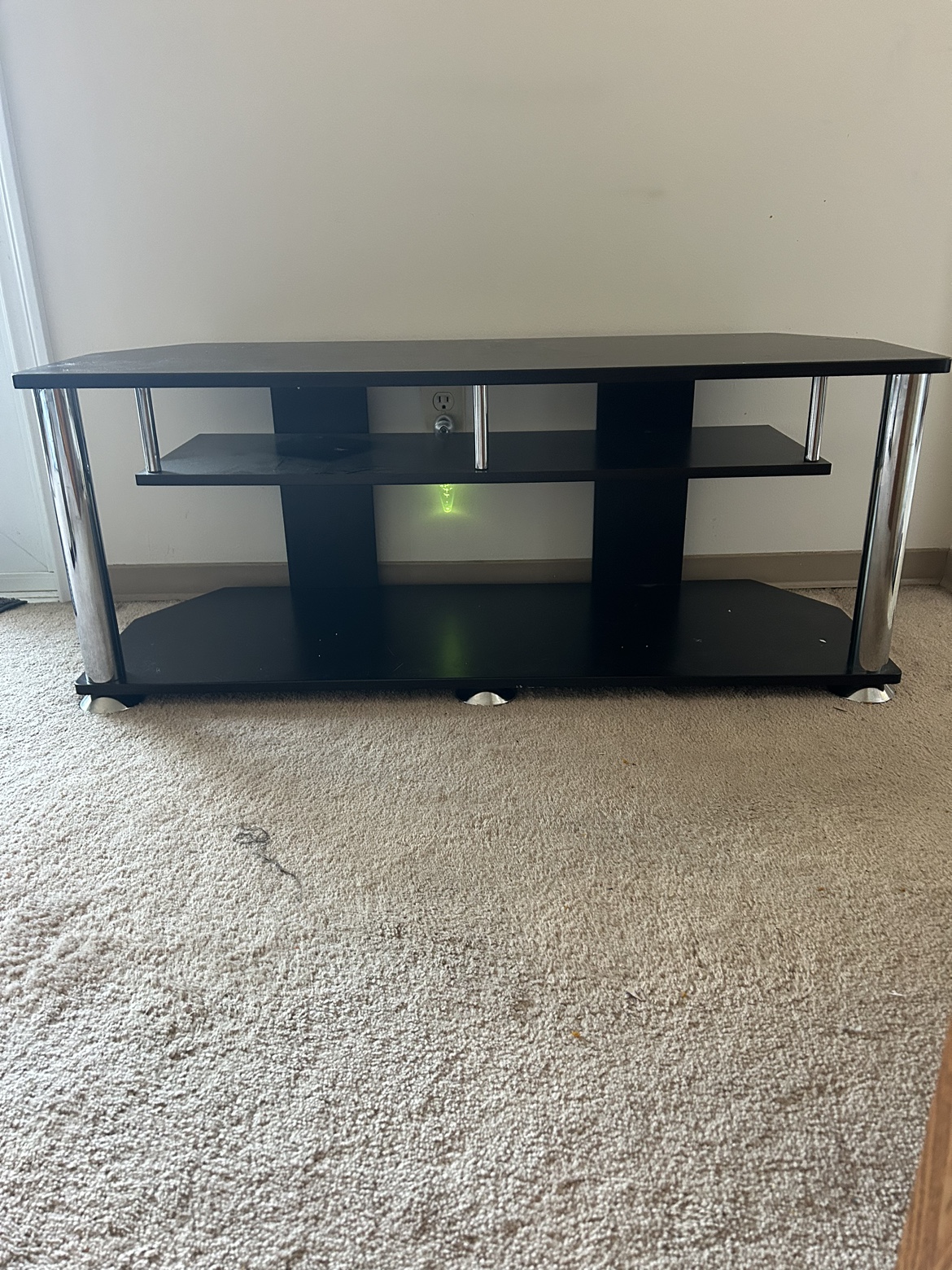 Dark Brown / Black TV Stand