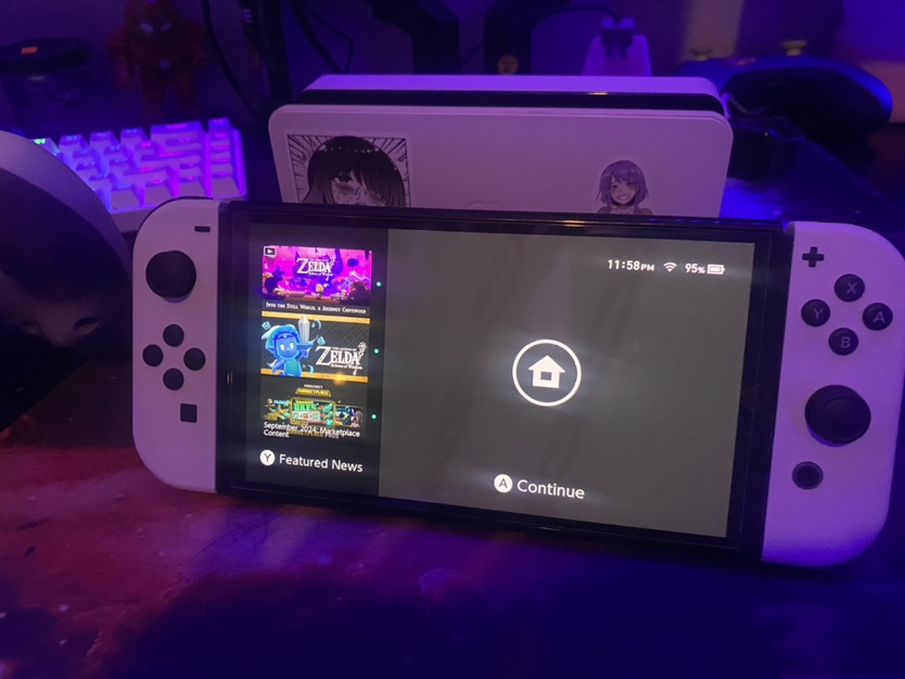 Nintendo Switch Console OLED - photo 5