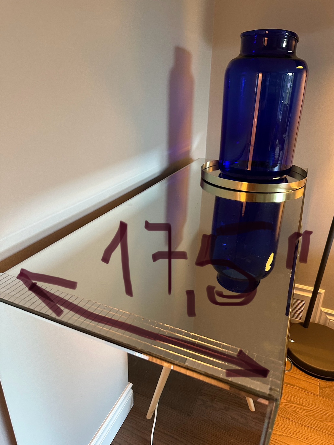 Mirrored cabinet for living room - photo 4