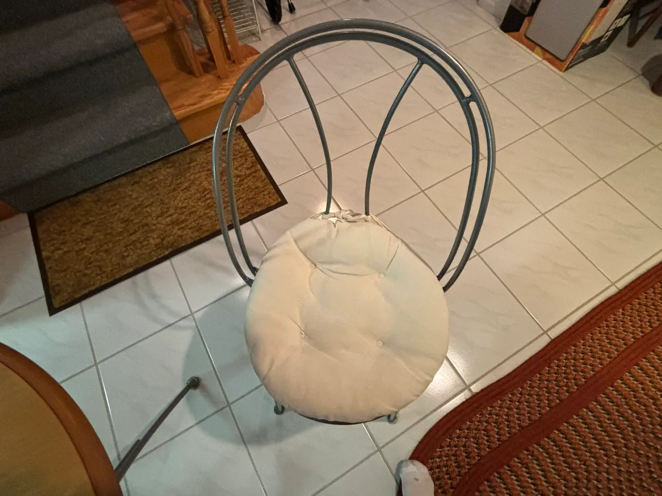 IKEA Indoor Bistro Set image indicator(3)