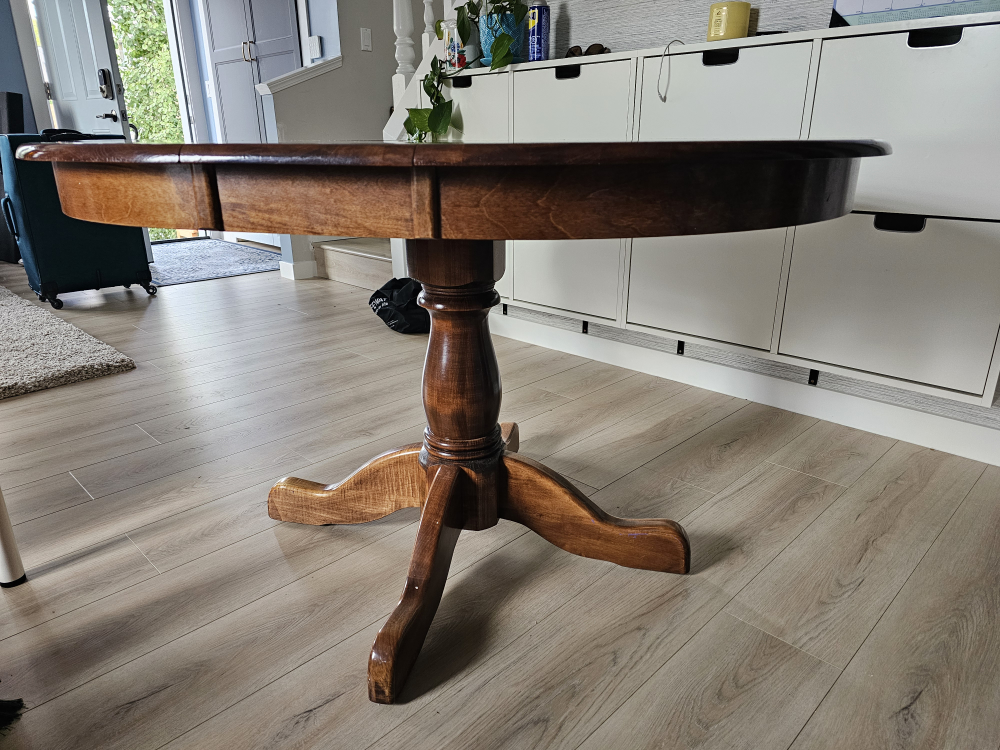 Round Wooden Table with Leaf